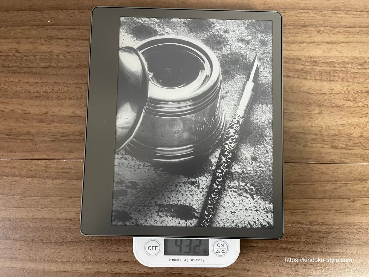 Kindle Scribe（第1世代）の重量