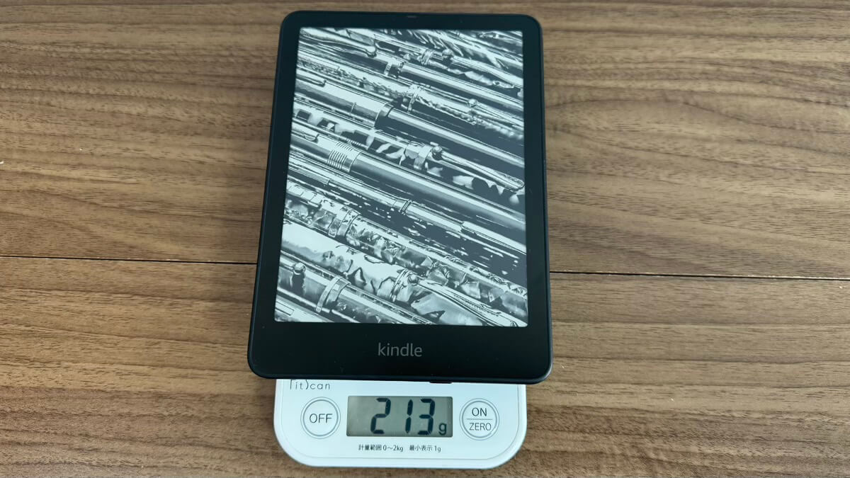 Kindle Paperwhite（第12世代）の重量